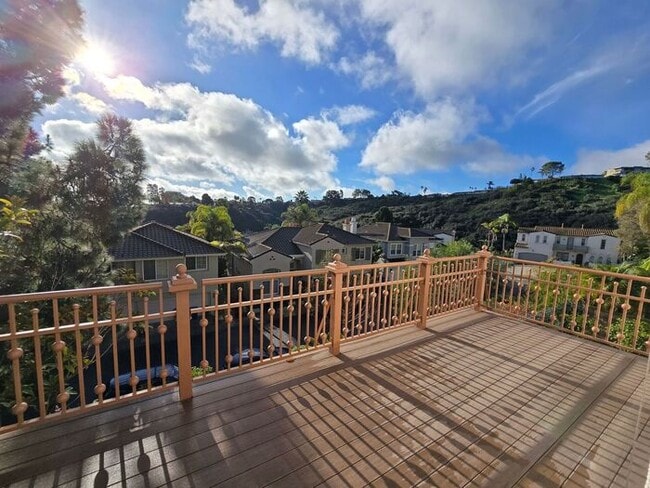 Building Photo - Incredible Home with Spectacular Views in La Jolla