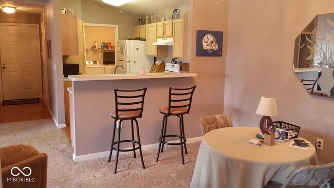 Building Photo - 239 Legends Creek Way