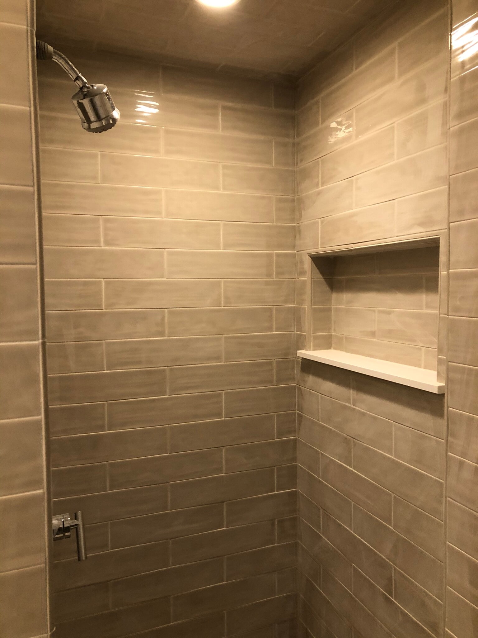 Shower - 219 W 3rd St