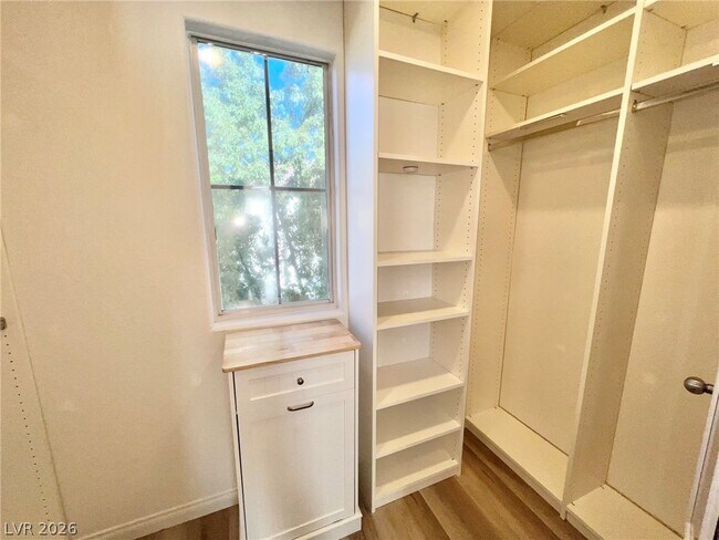 Building Photo - 4793 Hampstead Heath Ct