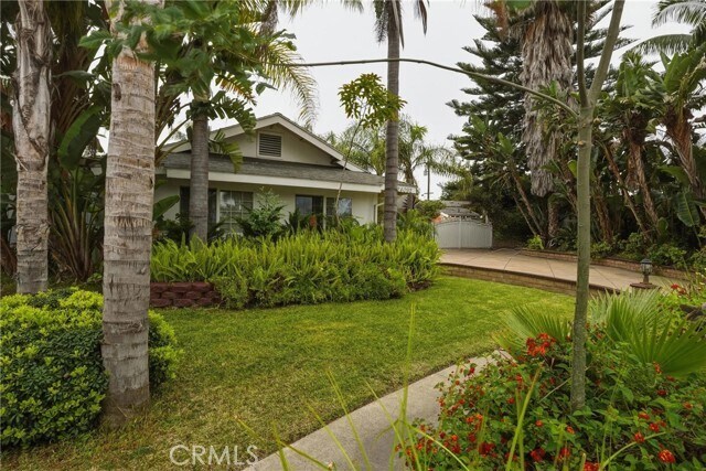 Building Photo - 24092 Gemwood Dr