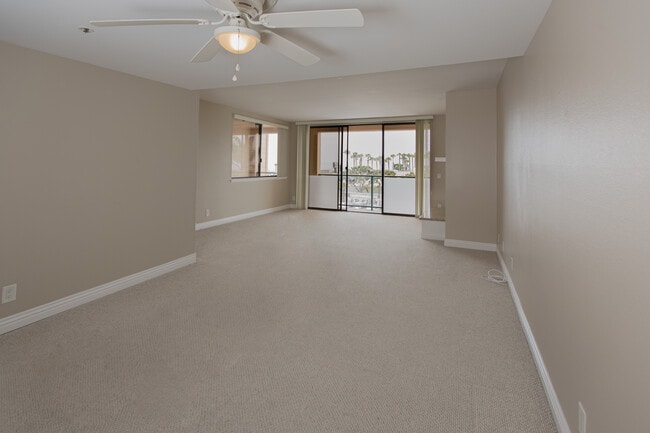 Building Photo - 140 The Village