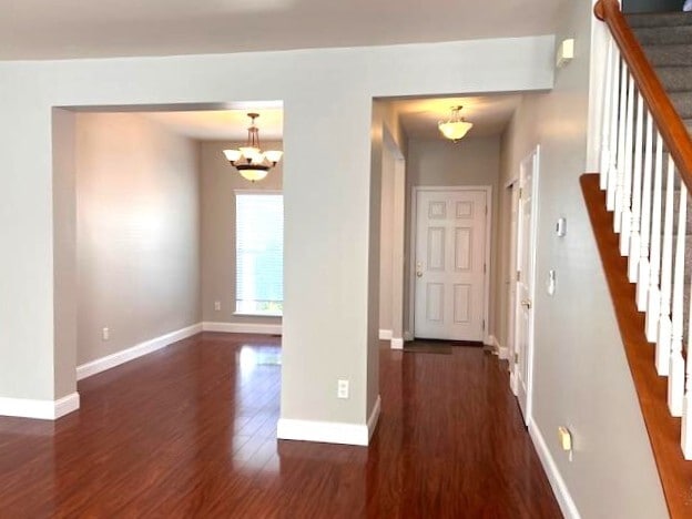 Building Photo - 523 Fortress Ct