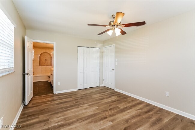 Building Photo - 7311 Louise Dr