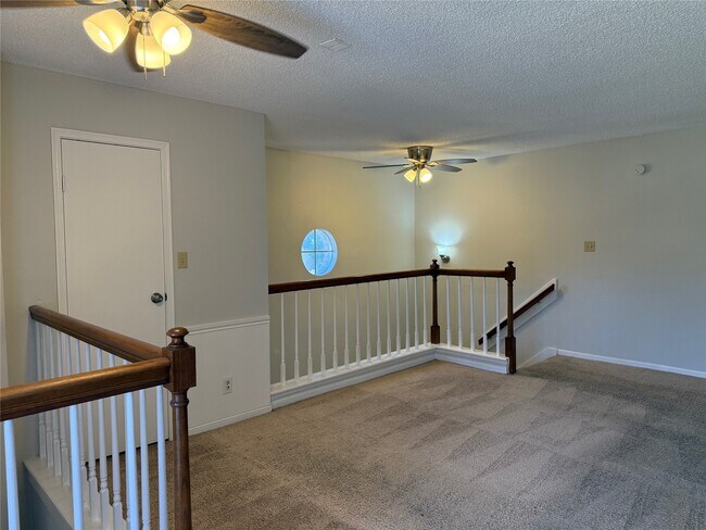 Building Photo - 2120 El Paseo St