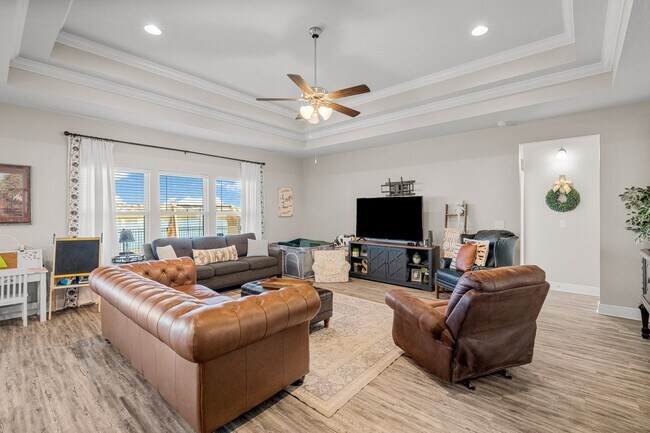 Building Photo - 317 Highbrook Rd