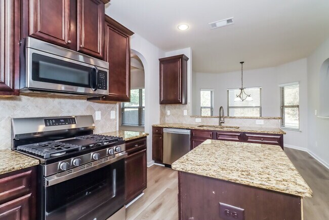 Building Photo - 638 Ocean Ave