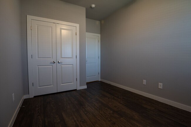 Building Photo - Charming 3-bedroom, 2-bathroom home located in the beautiful Pea Ridge, AR