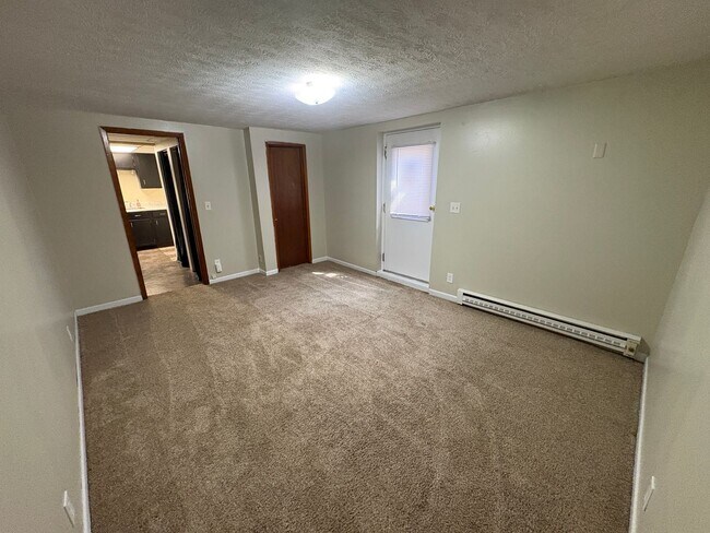 Building Photo - 2274 Orchard St