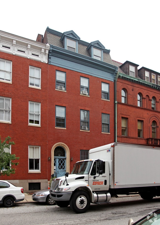 Building Photo - Park Avenue Apartments