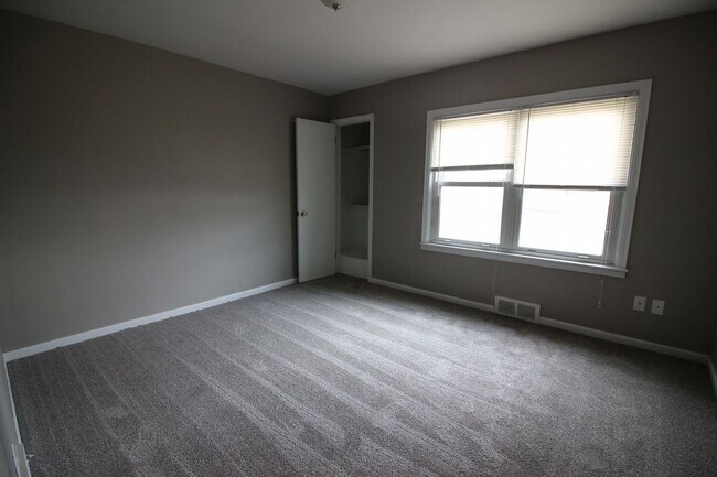 Building Photo - Centerline Home for Rent