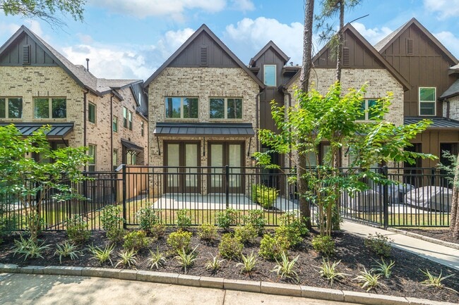 Building Photo - 2708 Woodforest Pkwy N