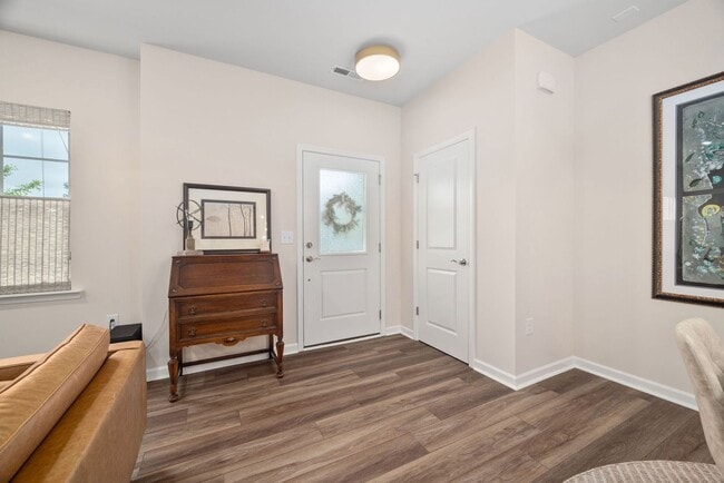 Building Photo - Stunning 3BD, 2.5BA End-Unit Fuquay-Varina Townhome with a 2-Car Garage in a Prime Location Near ...