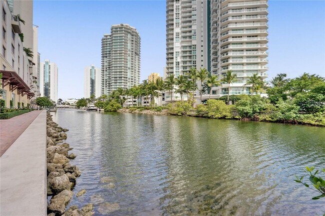 Building Photo - 330 Sunny Isles Blvd