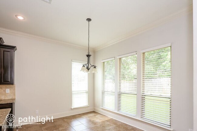 Building Photo - 4 br, 3 bath House - 18505 Old Maplewood D...