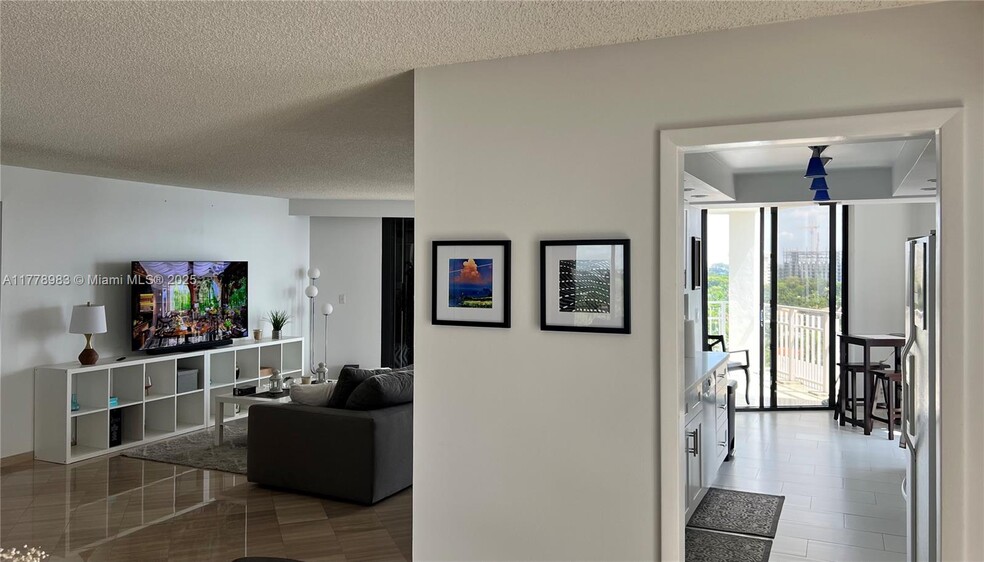 Building Photo - 4000 Towerside Ter
