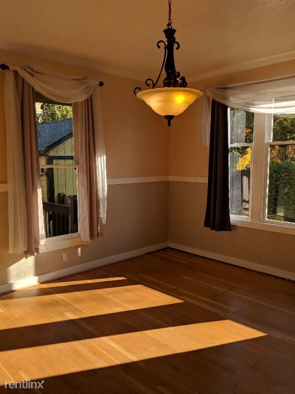 Building Photo - 5 br, 1.5 bath House - 1280 4th Street NE