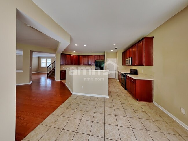 Building Photo - 330 Branch Valley Dr