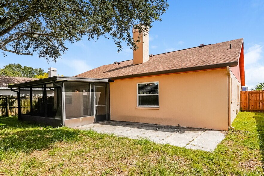 Building Photo - 914 Axlewood Cir