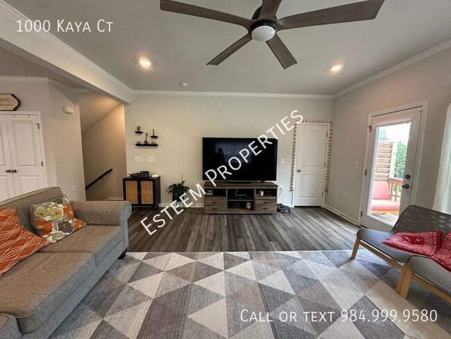 Building Photo - 1000 Kaya Ct