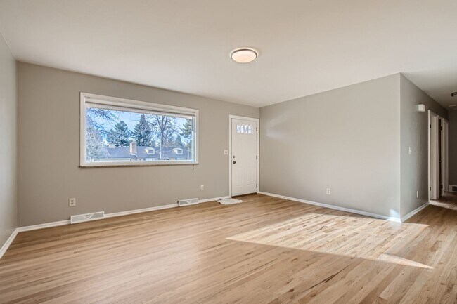 Building Photo - Beautiful Newly Remodeled Ranch with fully finished basement- Large Yard! RV Parking!