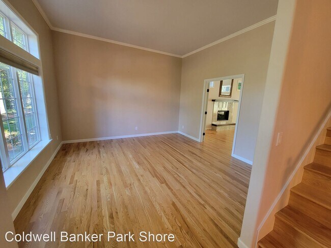 Building Photo - 4 br, 3.5 bath House - 6961 Wentworth Ave SW