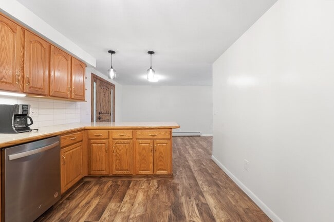 Building Photo - 40 Grand St