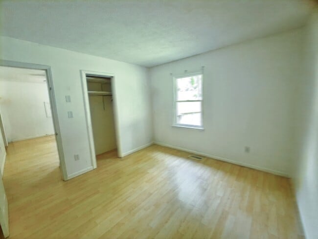 Building Photo - 6286 Tatum Rd