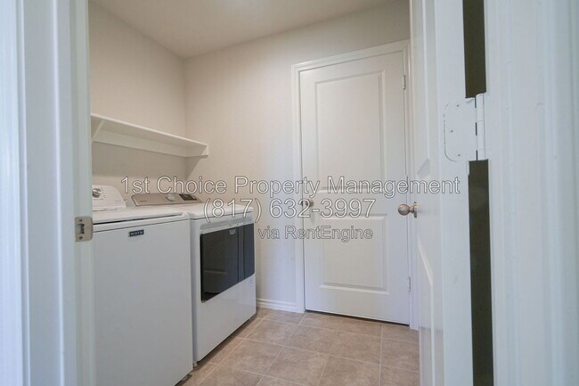 Building Photo - 713 Spaulding St