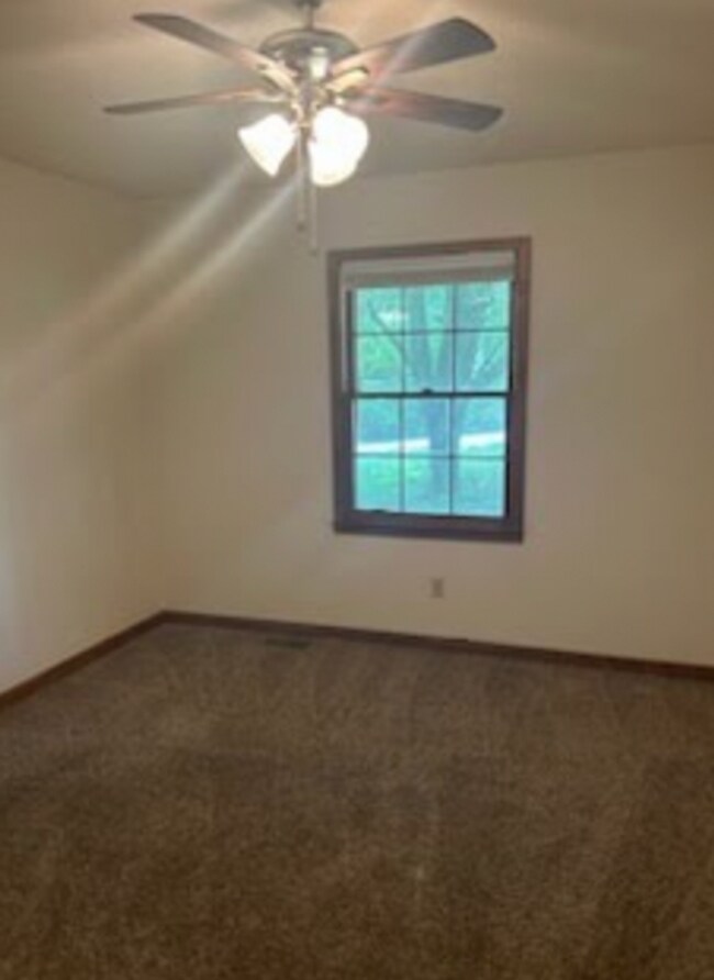 Building Photo - 88 Seminole Trail