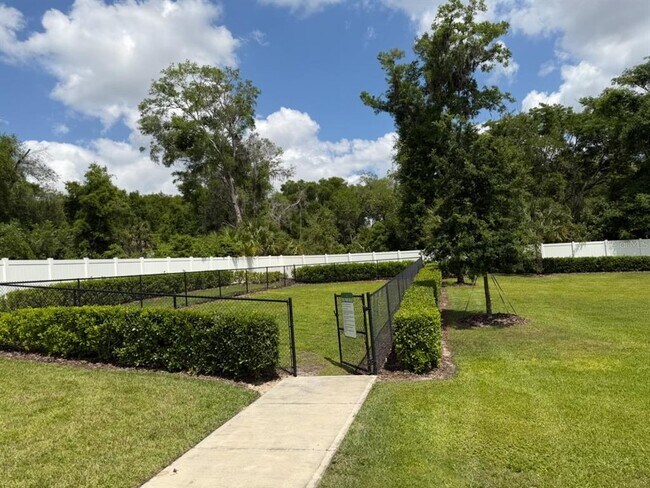 Building Photo - 3476 Major Oak Blvd