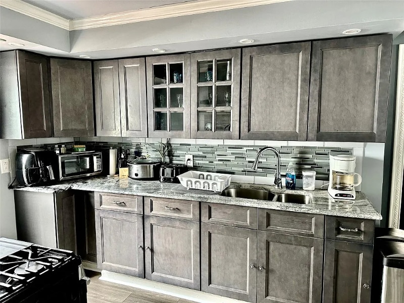 Building Photo - 25 Ogden St