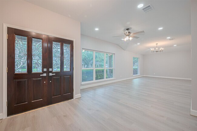 Building Photo - 8314 Burning Hills Dr