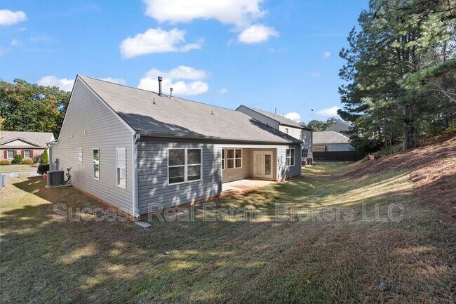 Building Photo - 87 Possum Creek Ln