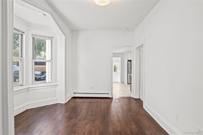 Building Photo - 148 Beekman Ave