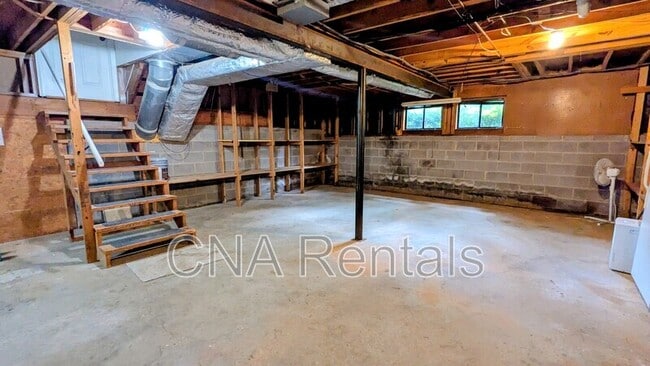 Building Photo - 3446 Orange Wood Ct NE
