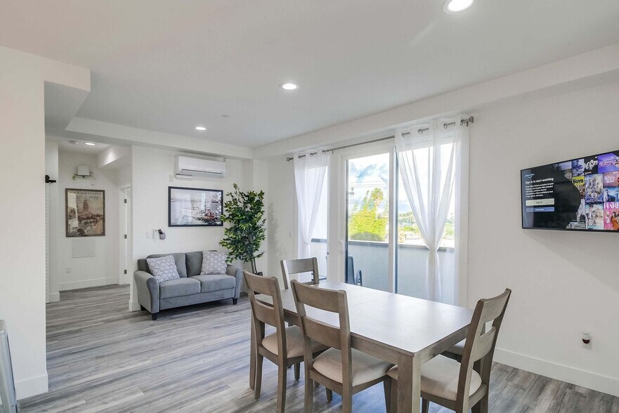 Building Photo - 4505 Park Blvd