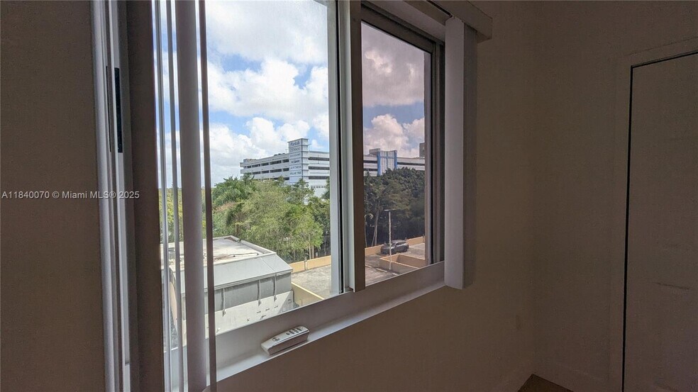 Building Photo - 3500 Coral Way