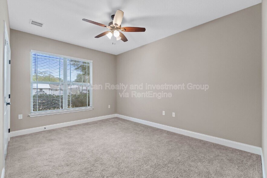 Building Photo - 209 Casper Dr