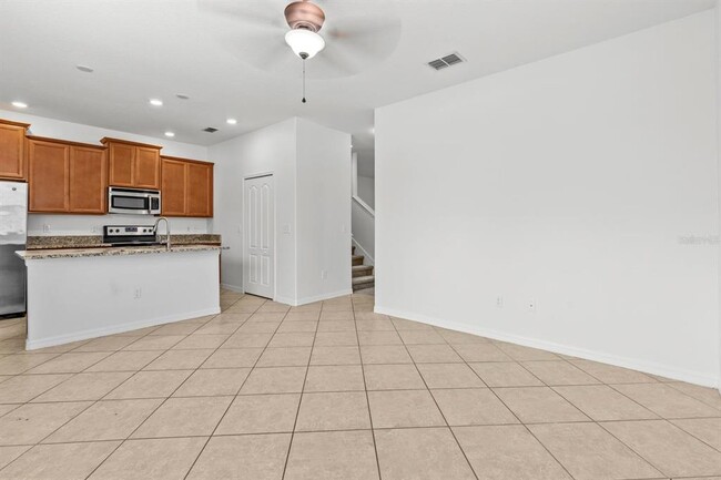 Building Photo - 13075 Calderdale Ave