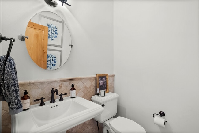 Building Photo - 11311 66th Ave