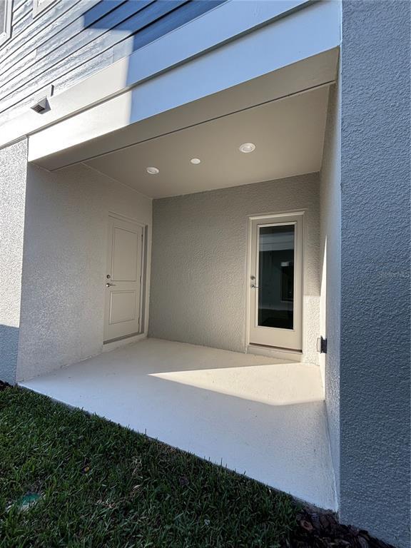 Building Photo - 7444 Ivy Tendril Ave