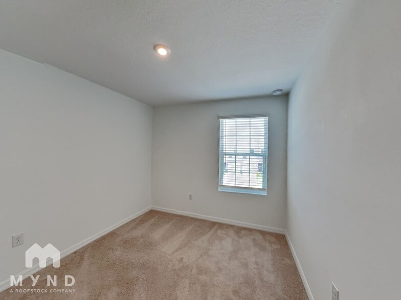 Building Photo - 2274 Alee Ln