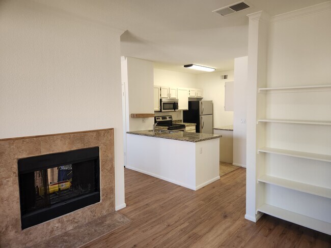 Building Photo - 7009 E Acoma Dr