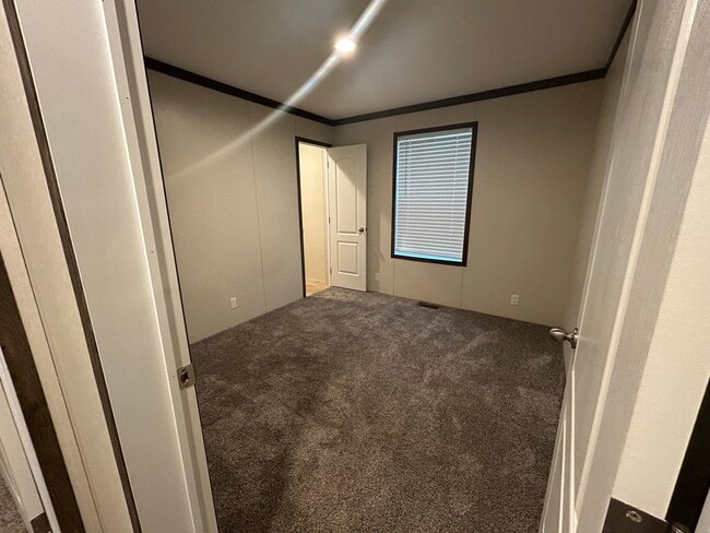 Building Photo - 72 W Arizona