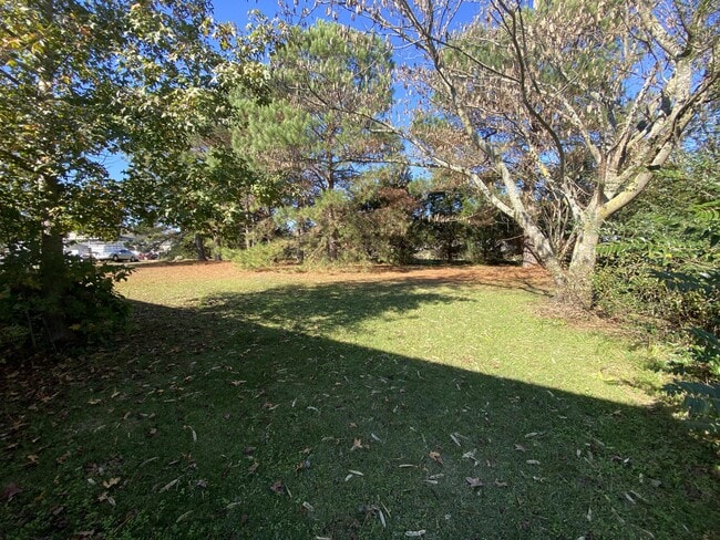 Building Photo - 1709 Brown Pl Dr