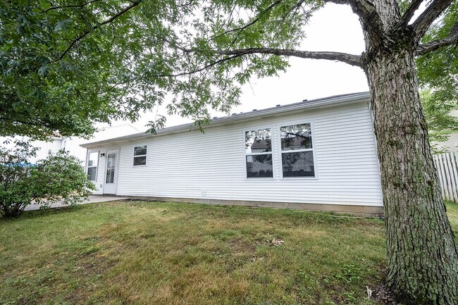 Building Photo - 10290 Tournon Dr
