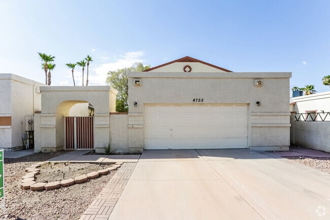 Building Photo - 4755 W Wahalla Ln