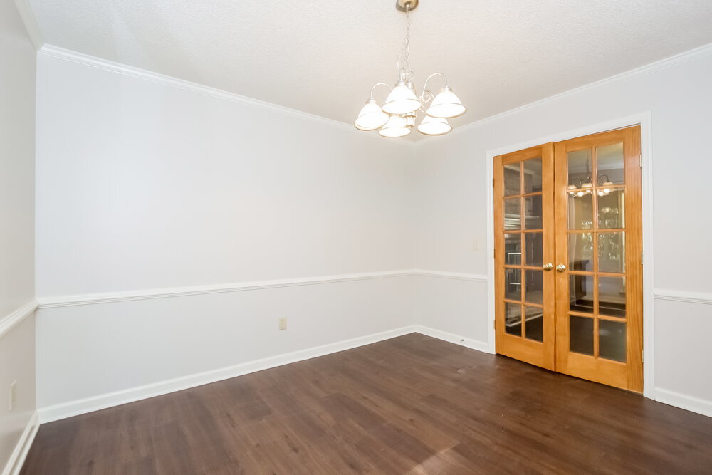 Building Photo - 6858 Creekwood Dr