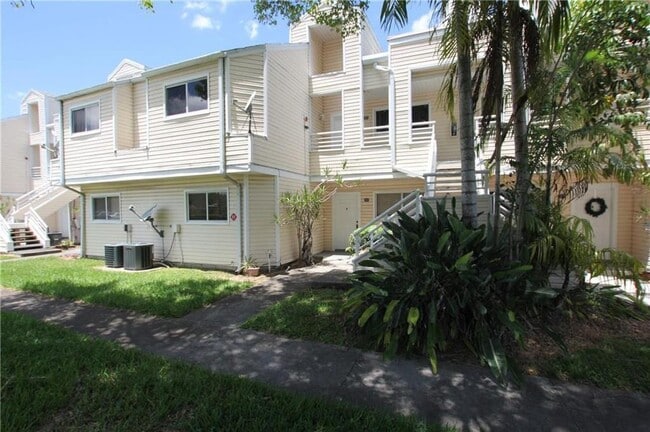 Building Photo - 3413 NW 44th St